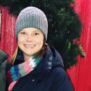 Meet your Posher, Angela